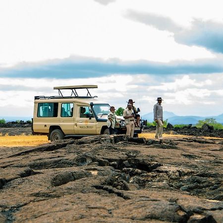 Kilaguni Serena Safari Lodge Tsavo Exterior photo