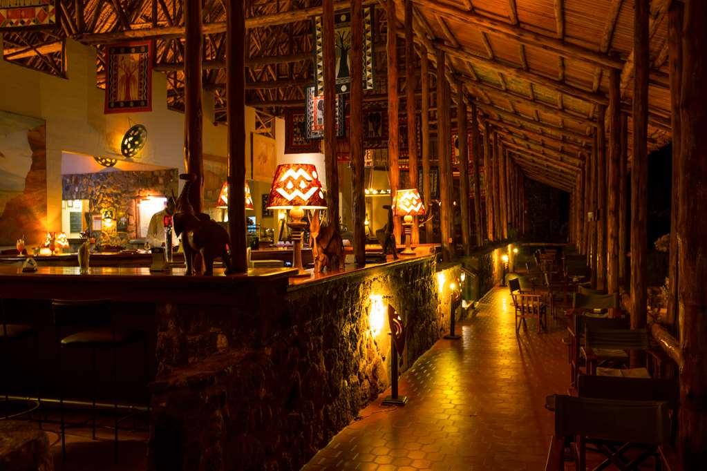 Kilaguni Serena Safari Lodge Tsavo Restaurant photo